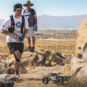 RC Adventuring On Trail