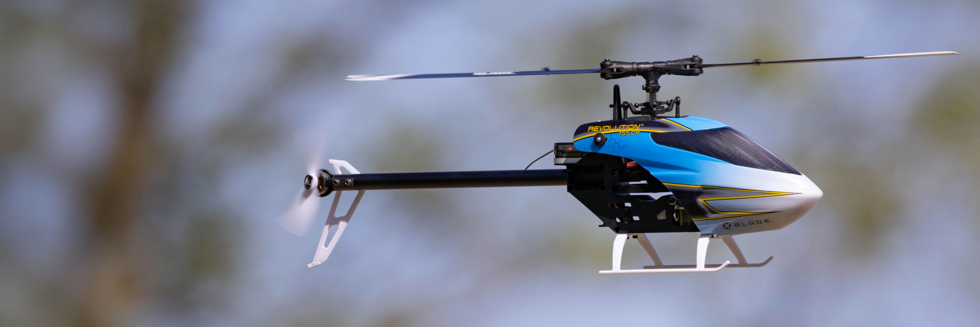 Action shot of the BladeÂŽ Revolution 155 CP RC helicopter hovering in the air Action shot of the BladeÂŽ Revolution 155 CP RC helicopter hovering in the air
