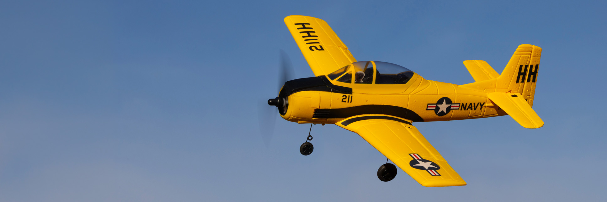 HobbyZone T-28 Trojan 450mm Ready-to-Fly RC Airplane with SAFE Technology