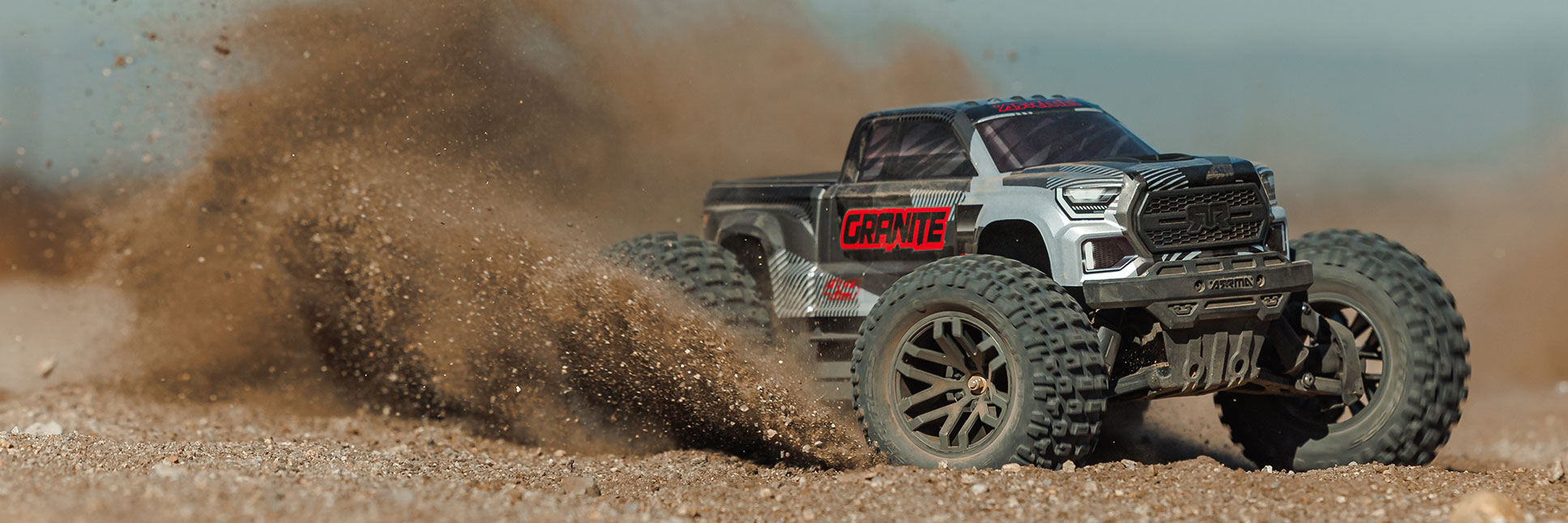 1/10 ARRMA GRANITE 223S 4X4 Brushless Ready-to-Run RC Monster Truck 1/10 ARRMA GRANITE 223S 4X4 Brushless Ready-to-Run RC Monster Truck