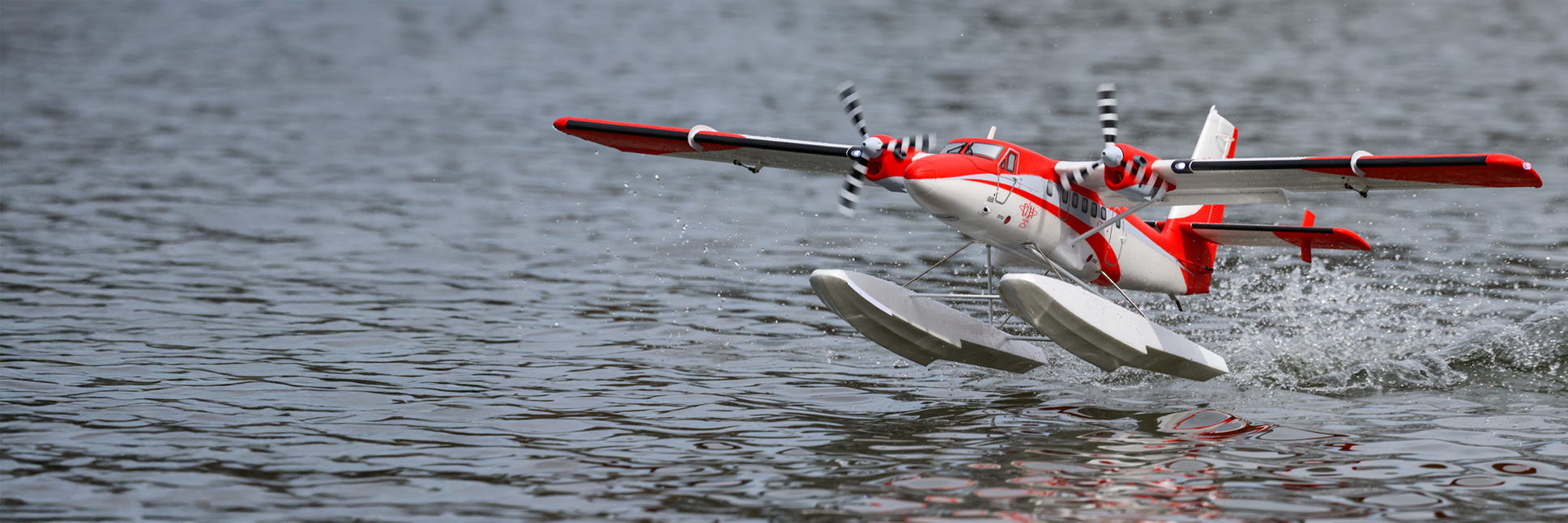 E-flite DHC-6 Twin Otter 1.4m Bind-N-Fly Basic AS3X+ and SAFE Select RC Plane