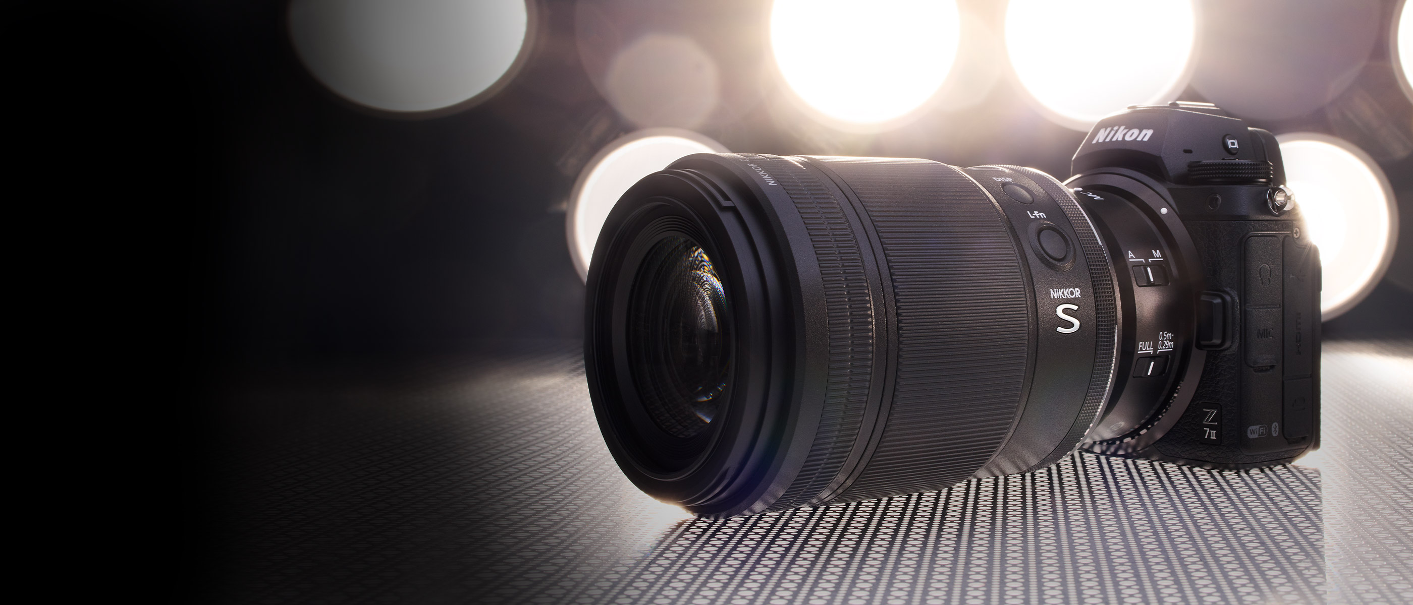 NIKKOR Z MC 105mm f/2.8 VR S レンズレビュー完全版 - とるなら