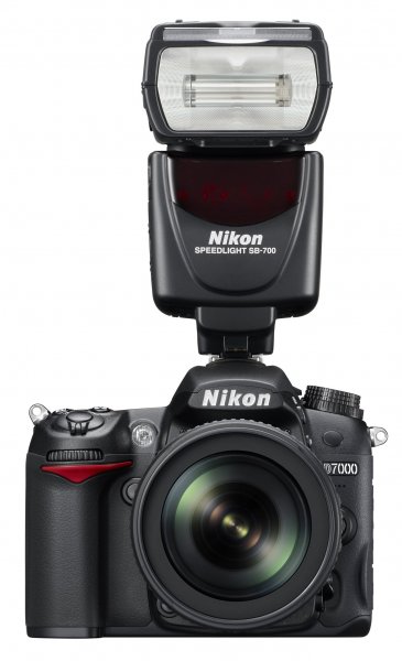 Nikon SPEEDLIGHT SB-700 ストロボ #8621 Amazon.com : Nikon SB-700 AF Speedlight Flash for Nikon Digital