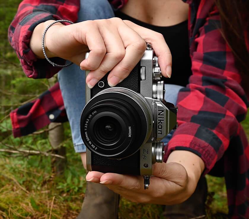 ニコン FE Amazon.com : Nikon Z fc DX-Format Mirrorless Camera Body w