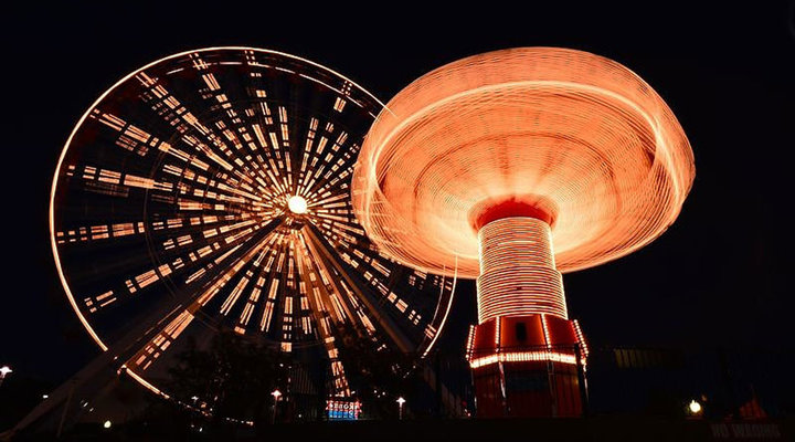 Reed-Hoffmann-Night-Photography-amusement-park-1.low.jpg