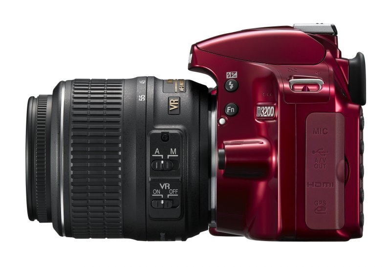 ニコンD3200 Amazon.com : Nikon D3200 24.2 MP CMOS Digital SLR with 18