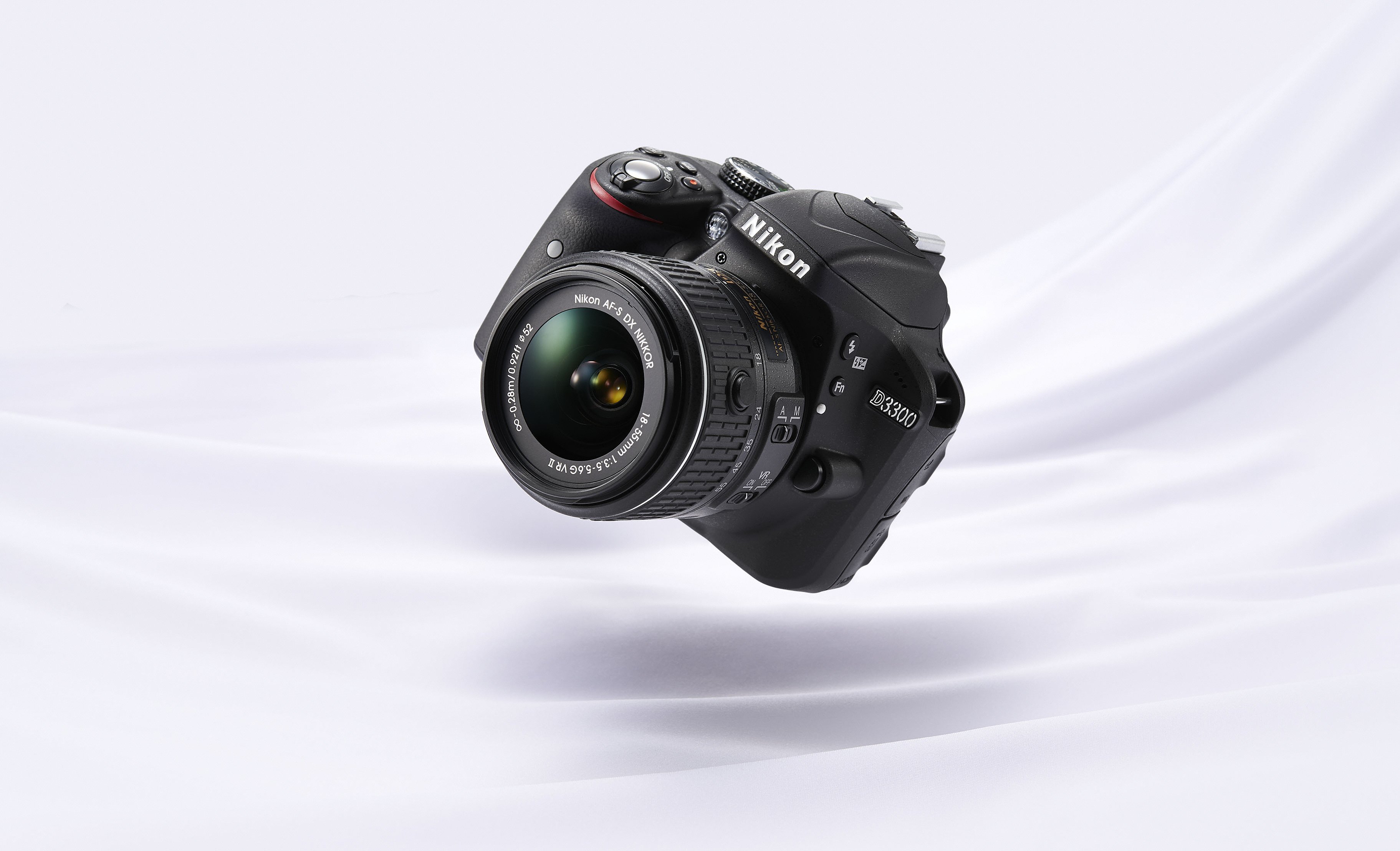 Photography Nikon D3300 Zoom Lens Press Release -- Step Up To D-SLR Photography With The New Nikon D3300 And  Capture Brilliant Images With Ease