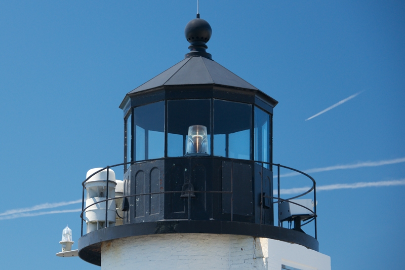 David Wright photo of a lighthouse cropped tight
