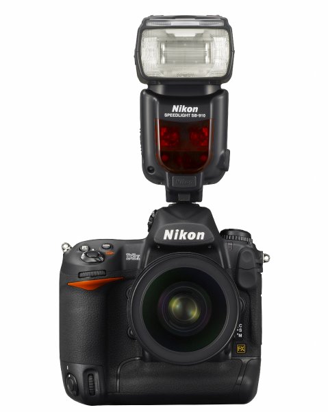 Press Release -- New Nikon SB-910 Speedlight Harnesses Powerful