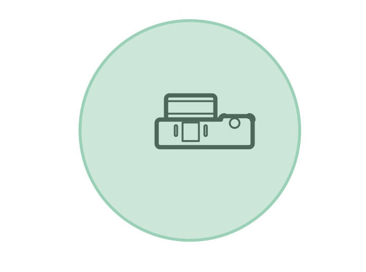 Illustration showing the audio direction mode of All Directions on the ZR cinema camera