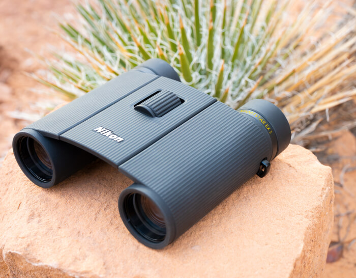 Nikon SPORTSTAR EX II 10x25 binoculars