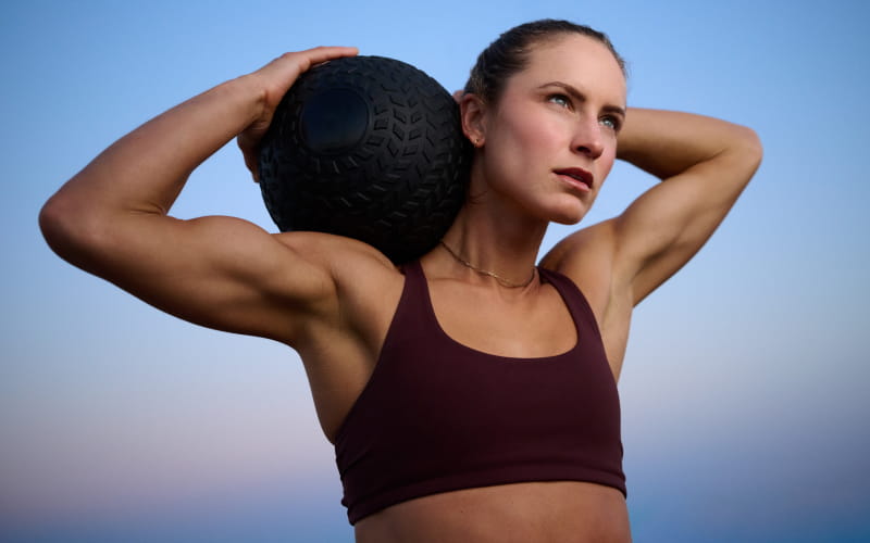Flawless rendering of an image shown in a photo of an athlete taken with the NIKKOR Z 24-70mm f/2.8 S II