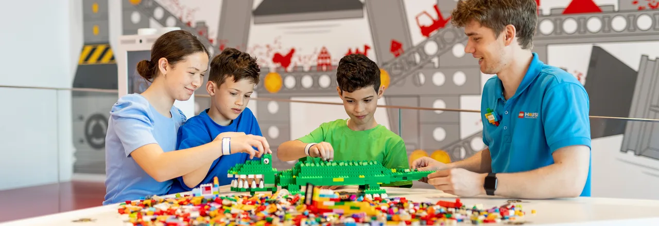 events-i-lego1-house.jpg