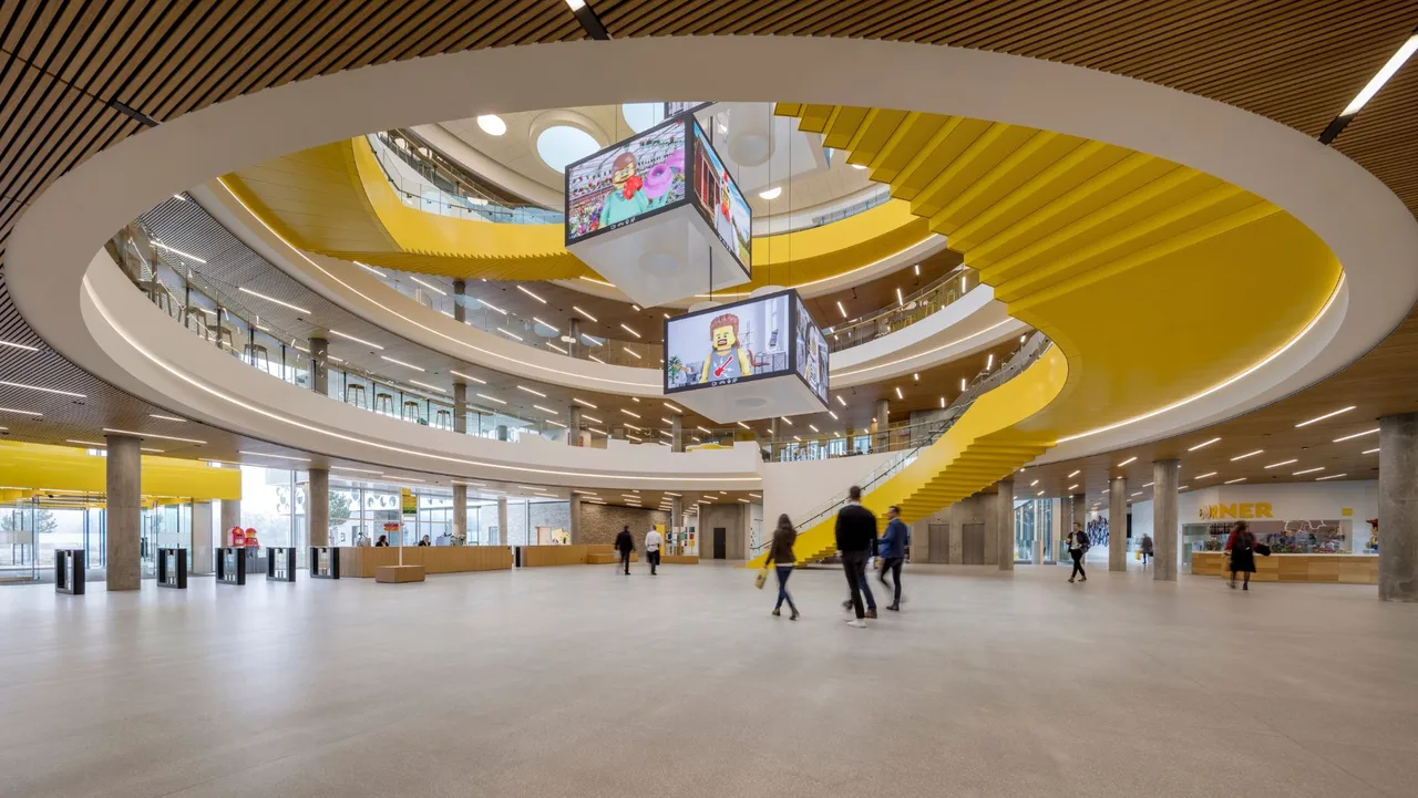 lego-campus-ground-floor-atrium.jpg