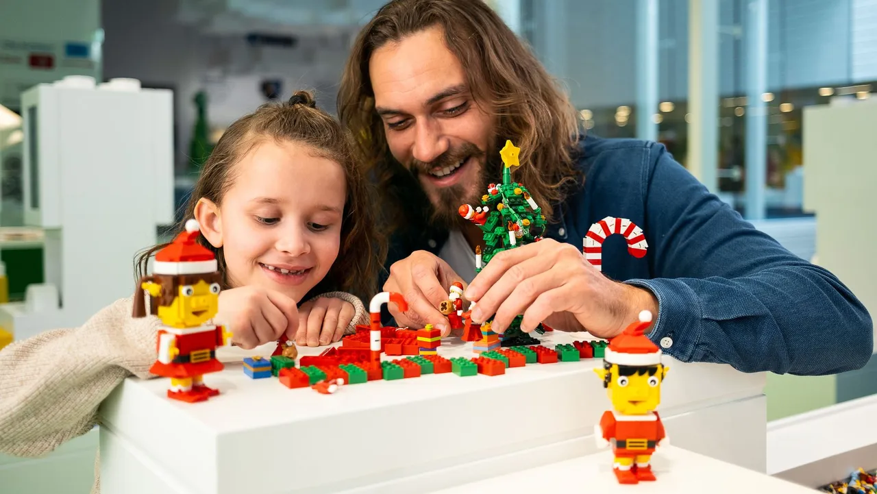 jul-i-lego-house-presse.jpg