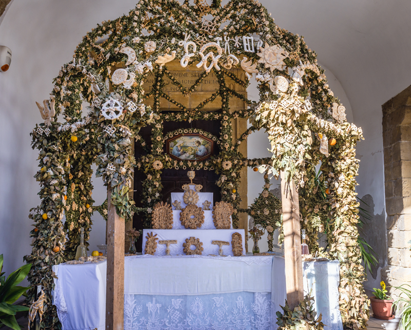 JL_Fathers_Day_Blog_Images_StJoseph_Alter.png