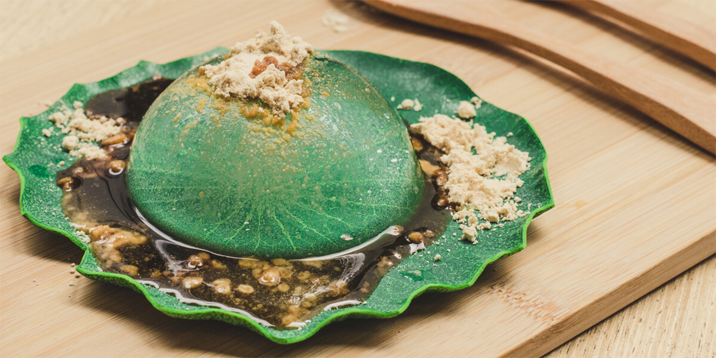 прозрачный пирог дождевая капля. японский торт капля. муссовый торт формы. японский десерт капля дождя. дождевая капля десерт.