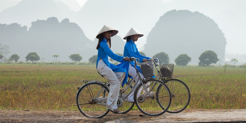 cycling tours asia