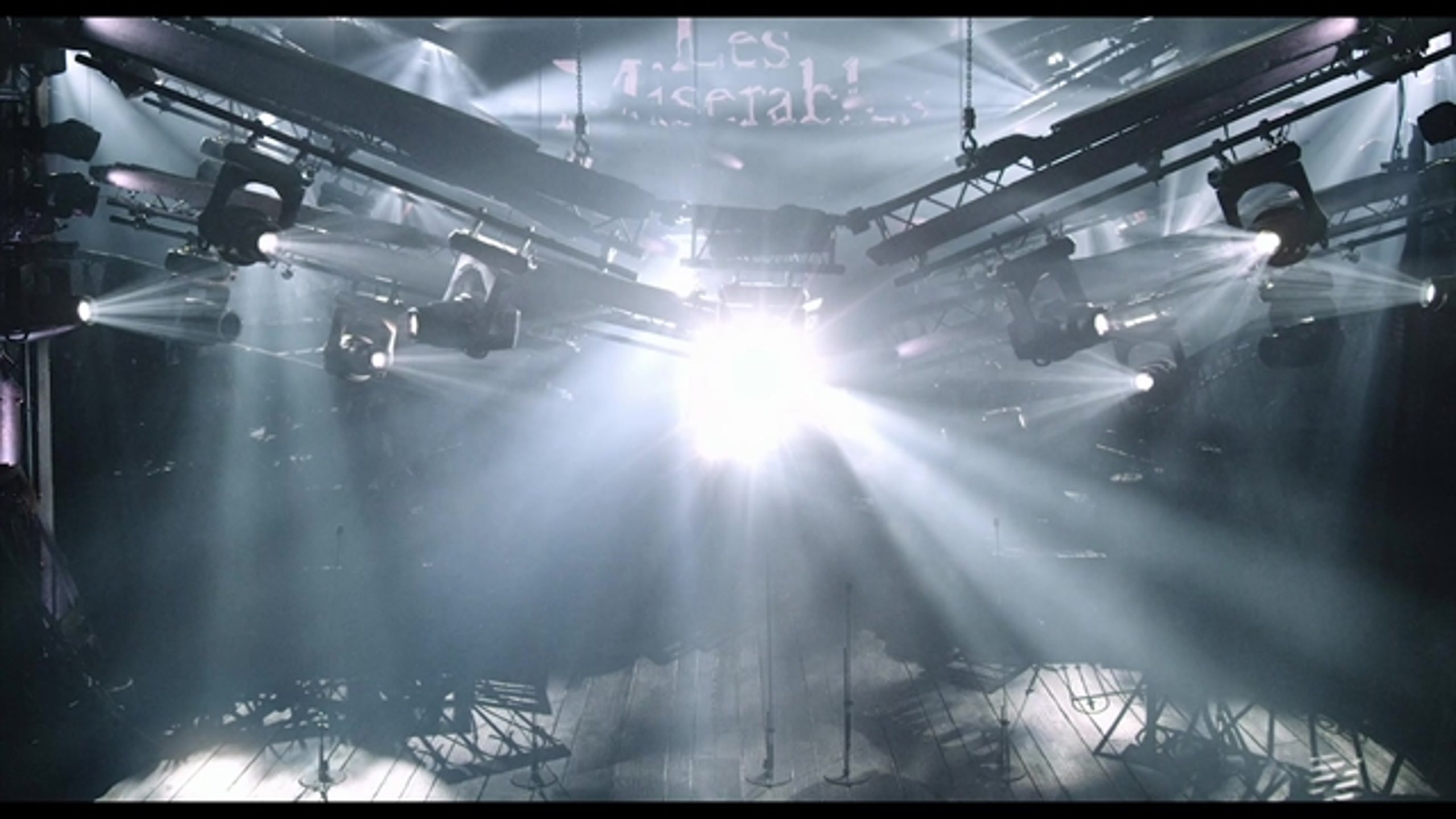 Les Misérables: The Staged Concert - Thumbnail
