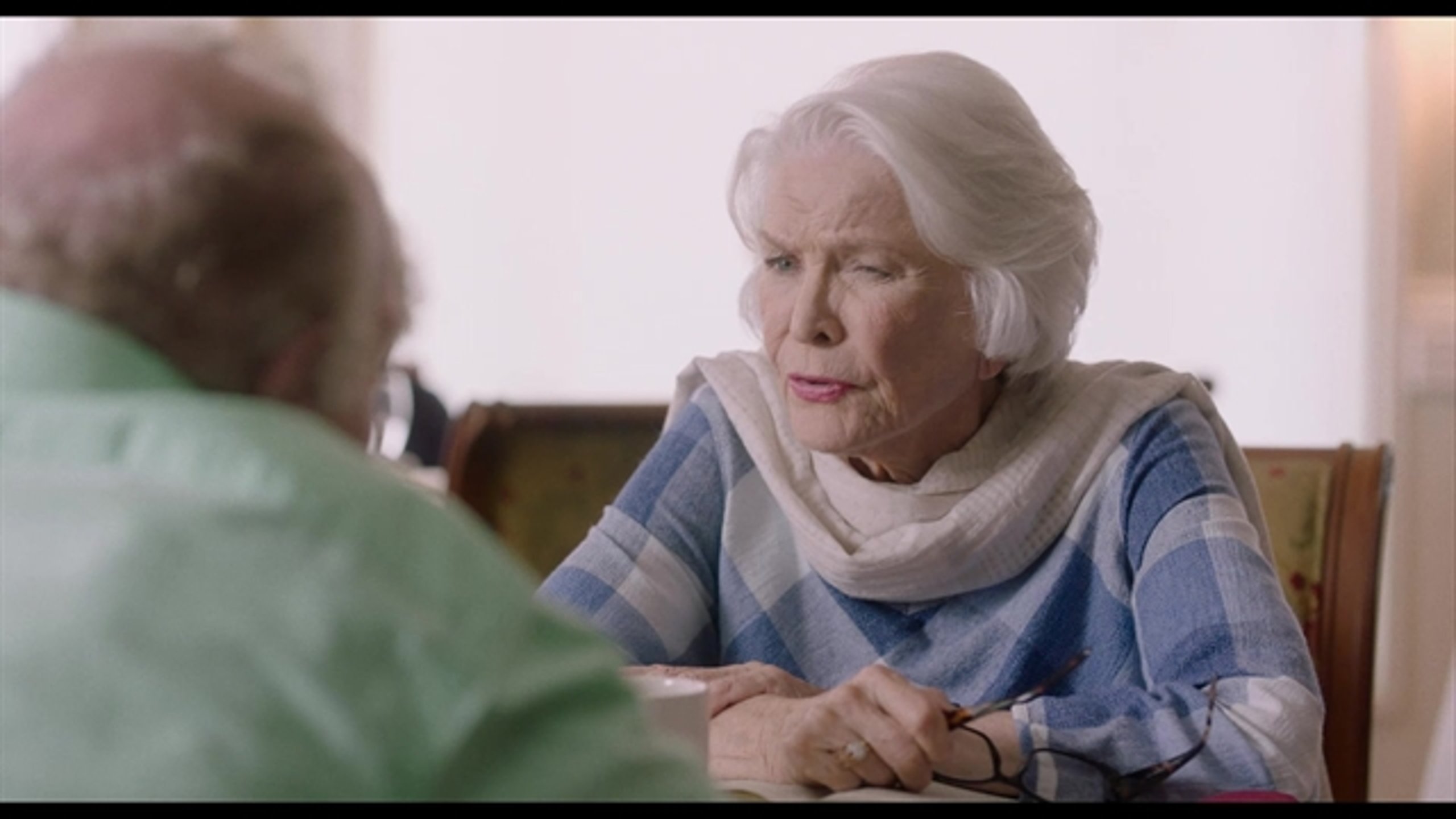 Queen Bees - Thumbnail