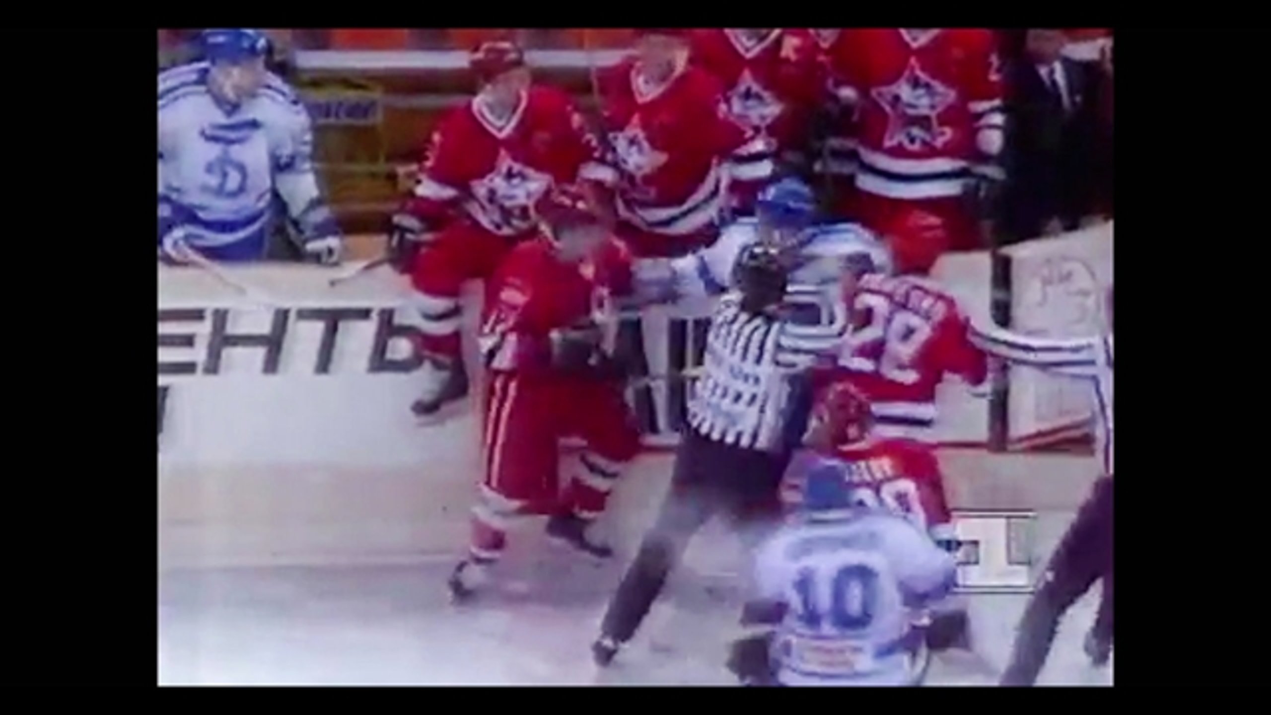 Red Penguins - Thumbnail