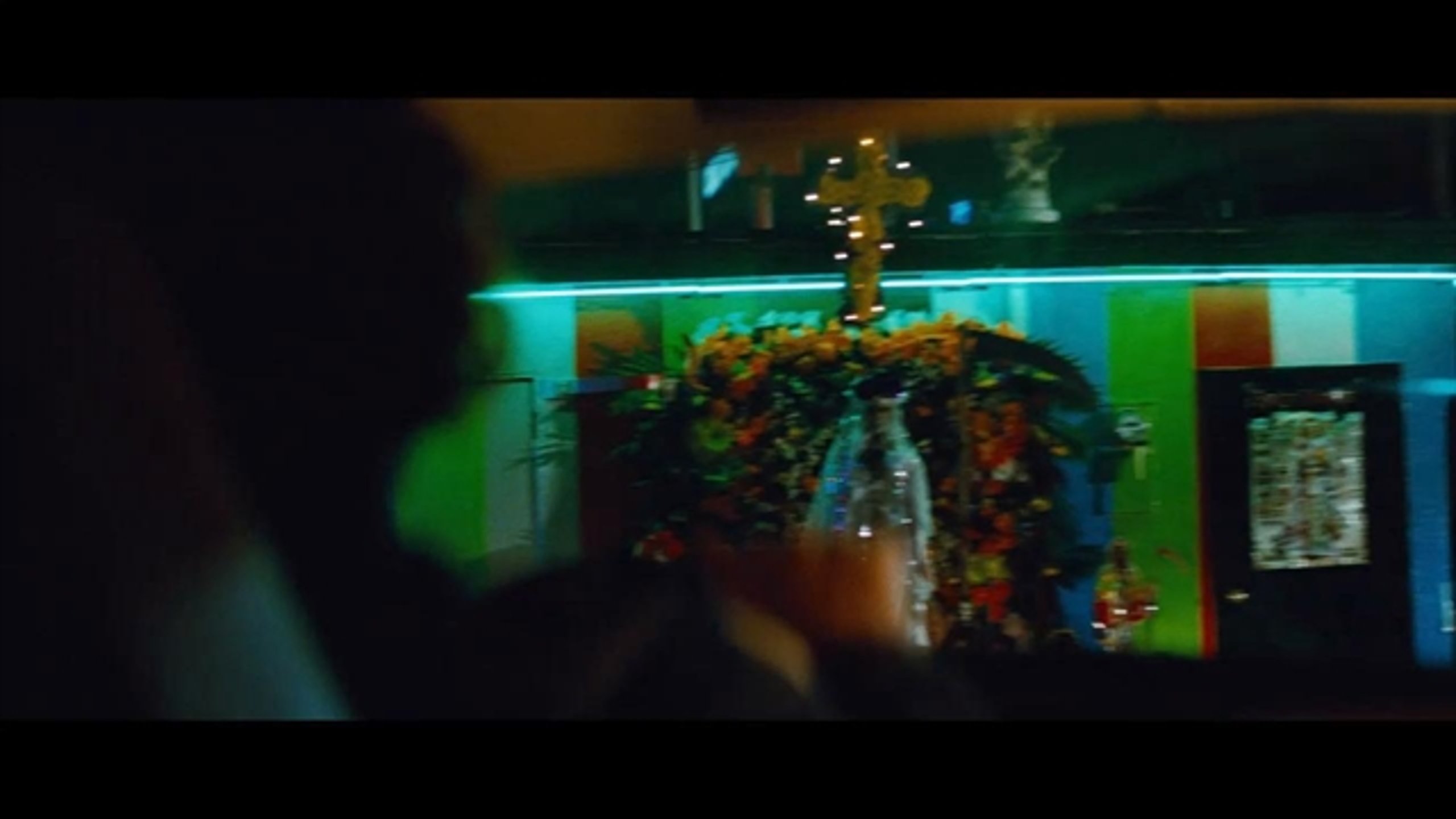Savages - Thumbnail