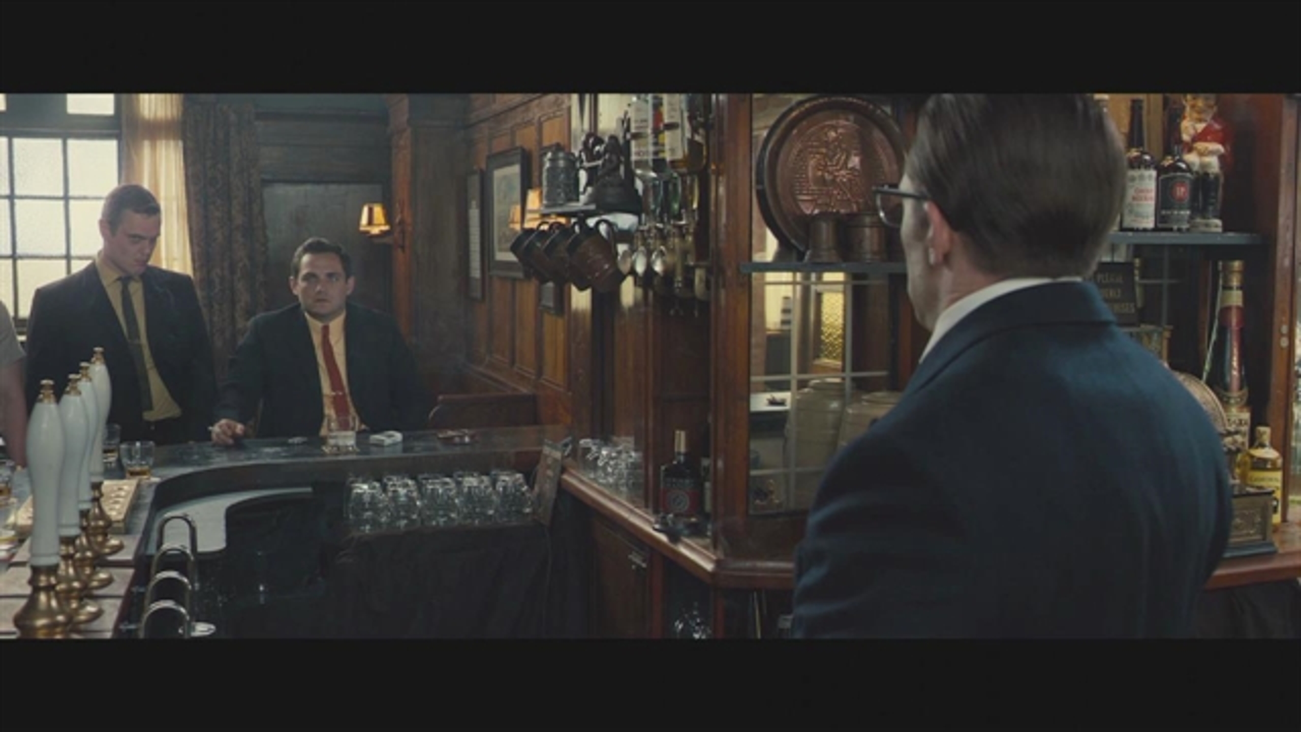 Legend (2015) - Thumbnail