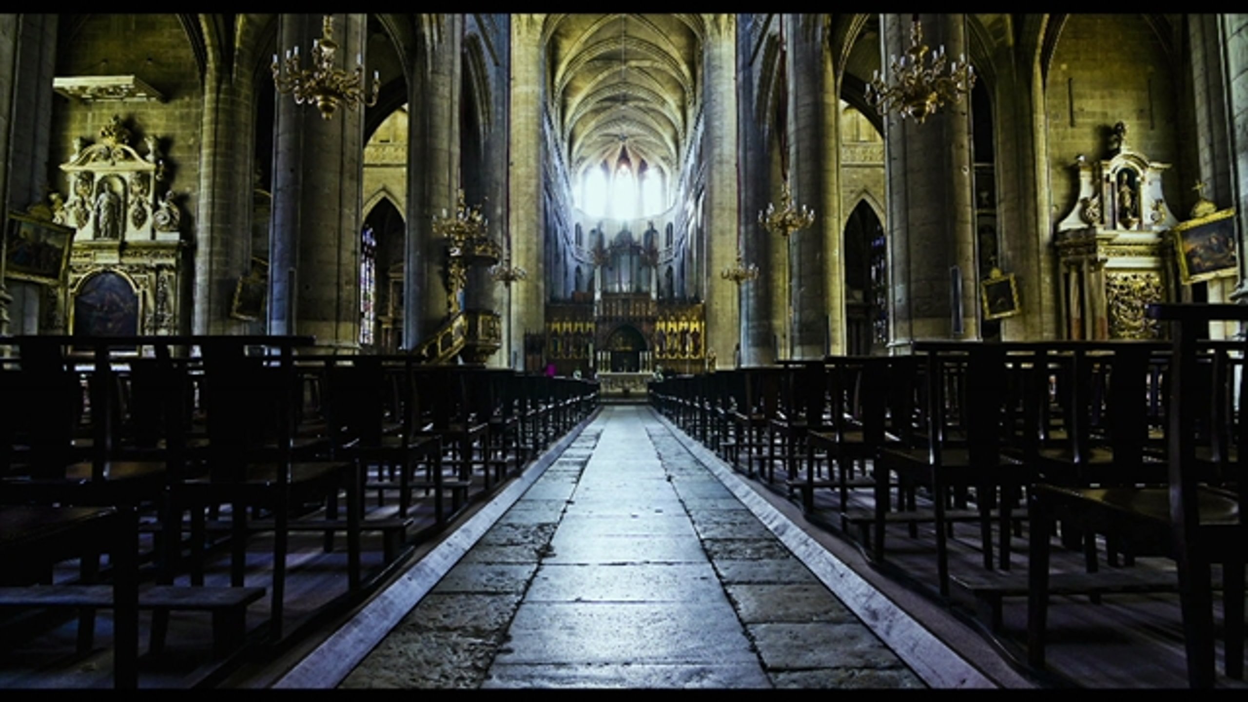 Spotlight - Thumbnail