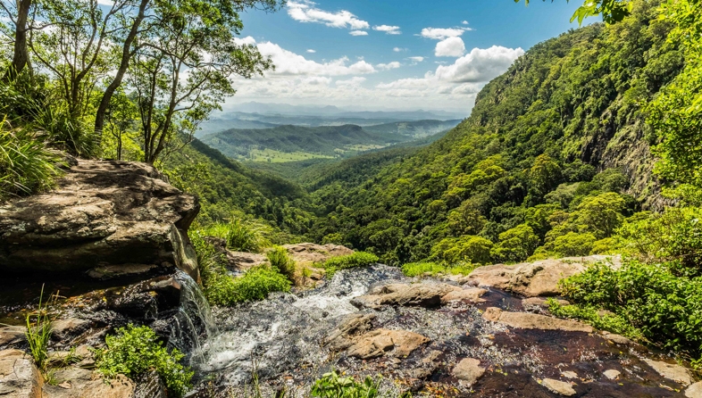 See the best the Sunshine State has to offer with the Scenic Rim Drive