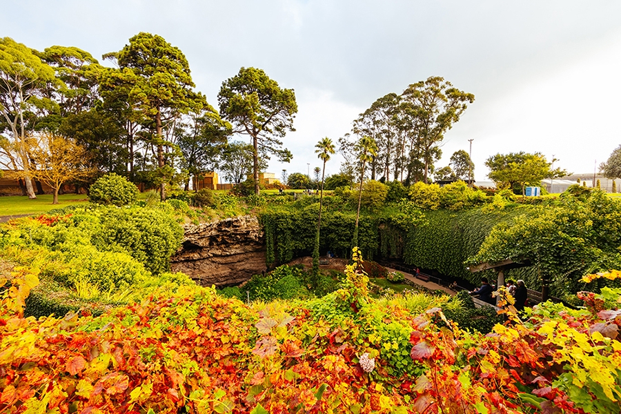 Romantic Weekend Road Trip Ideas to Mt Gambier