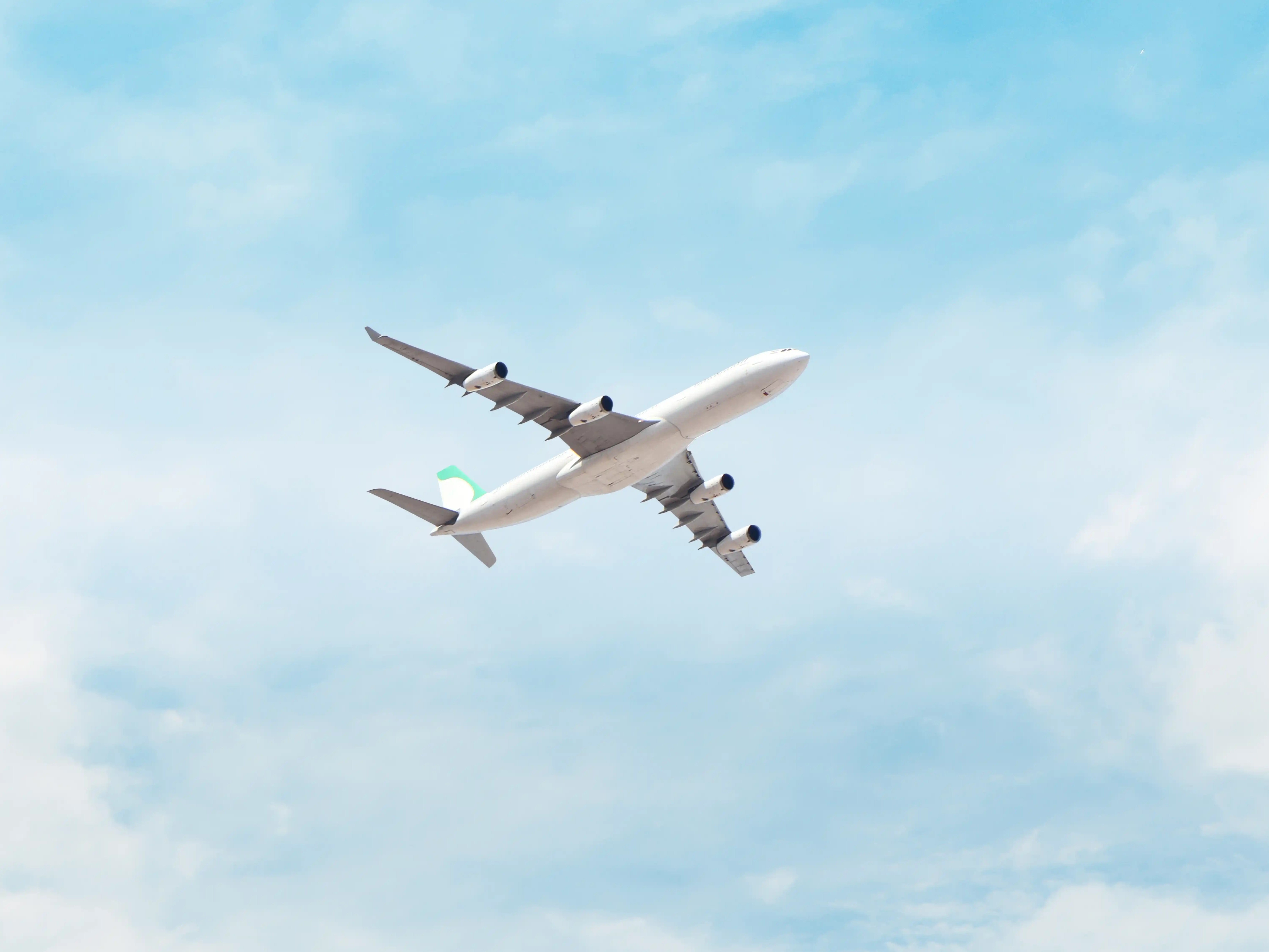 Hero Image - Avalon Airport s x 3 jess v2.jpg