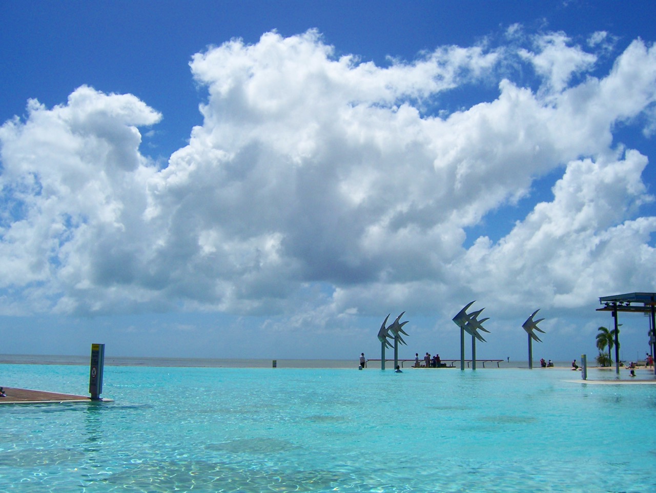 final_esplanade lagoon.jpeg