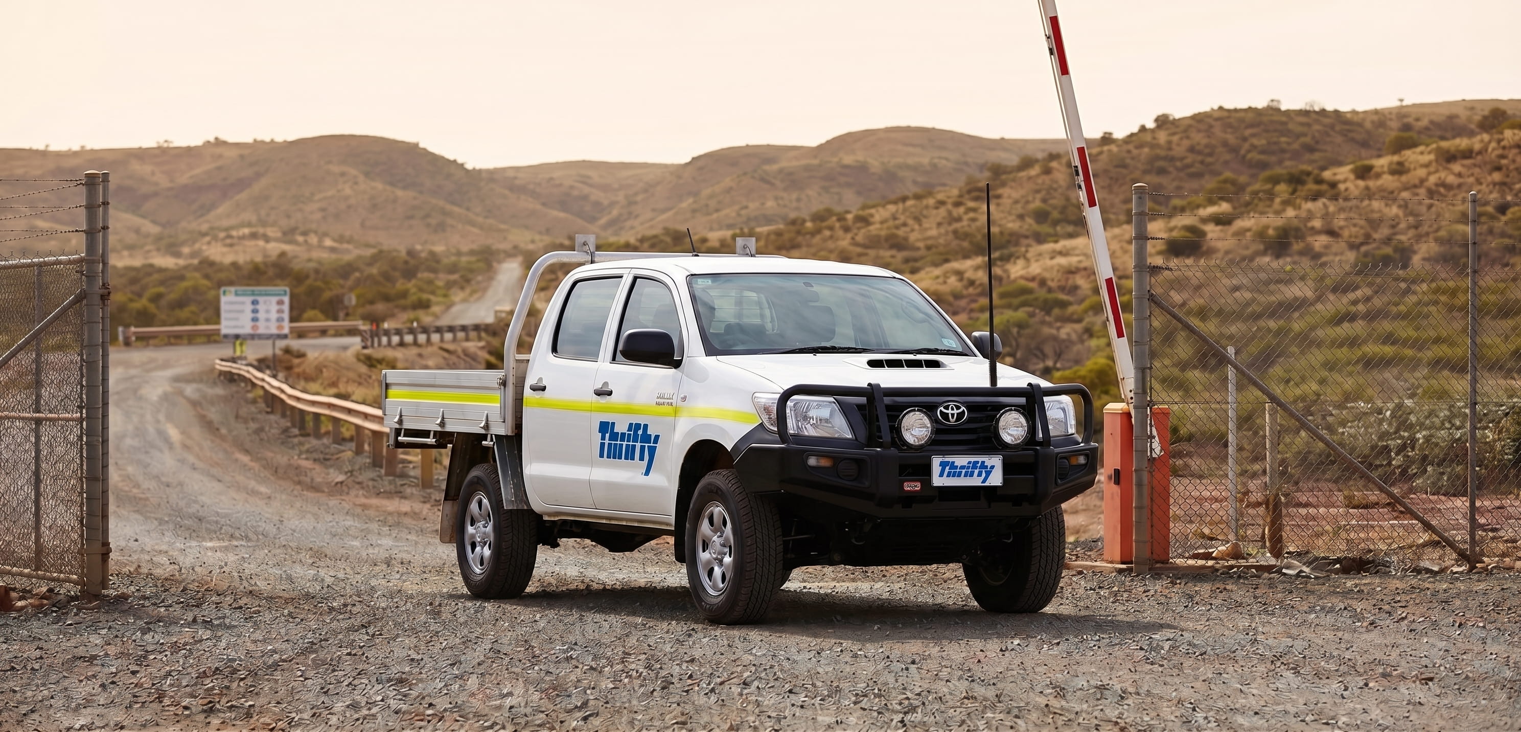 Single Cab Tray Ute (IPAR) - Lifestyle - 2.jpg