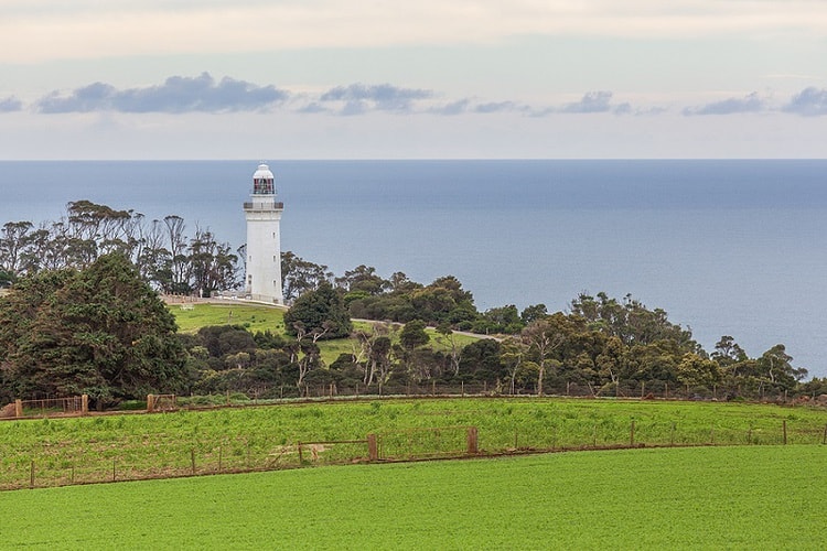 Table-Cape-lighthouse-North-West-Tasmania.jpg
