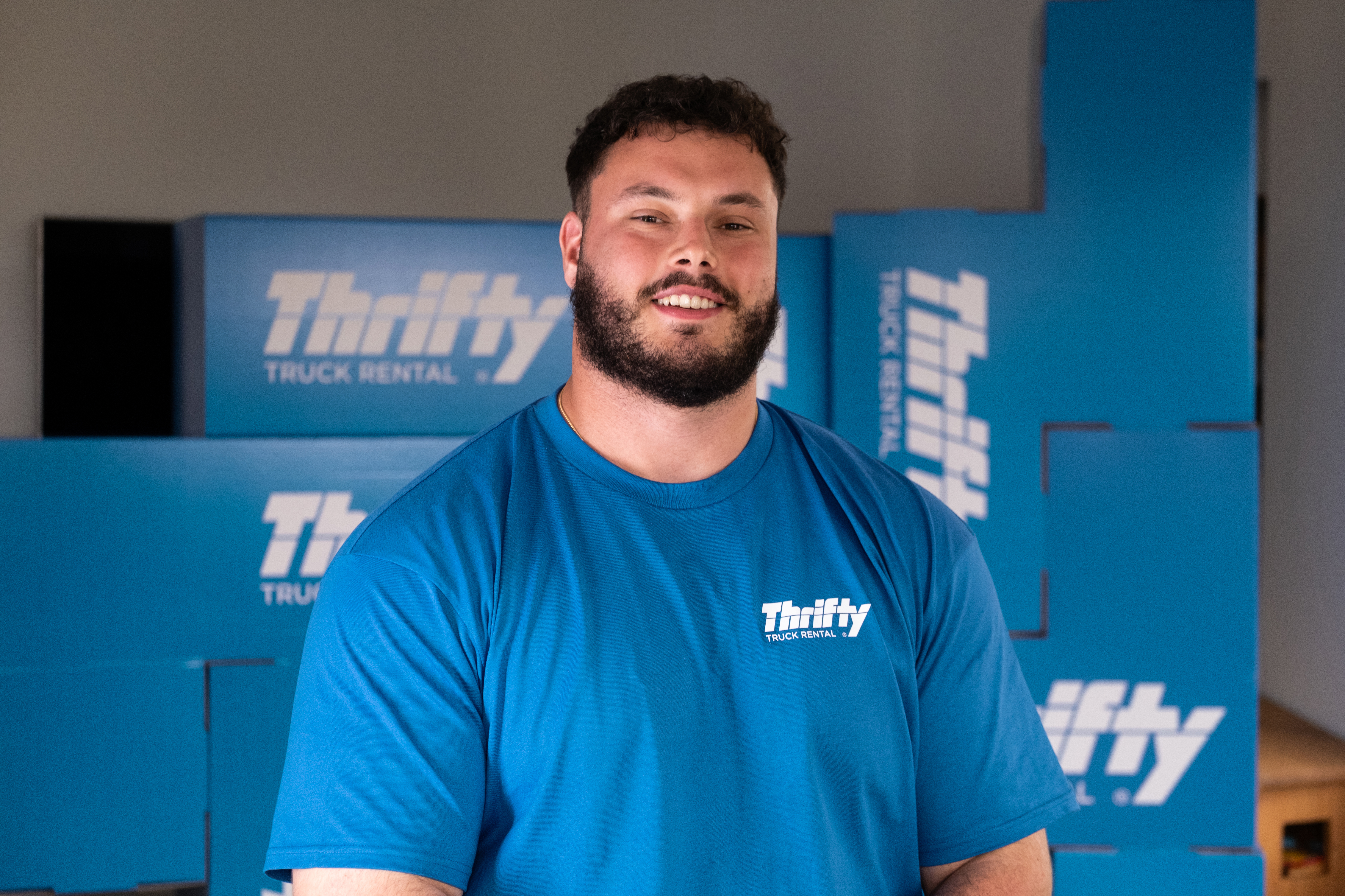 ThriftyMovingChamps-4.jpg