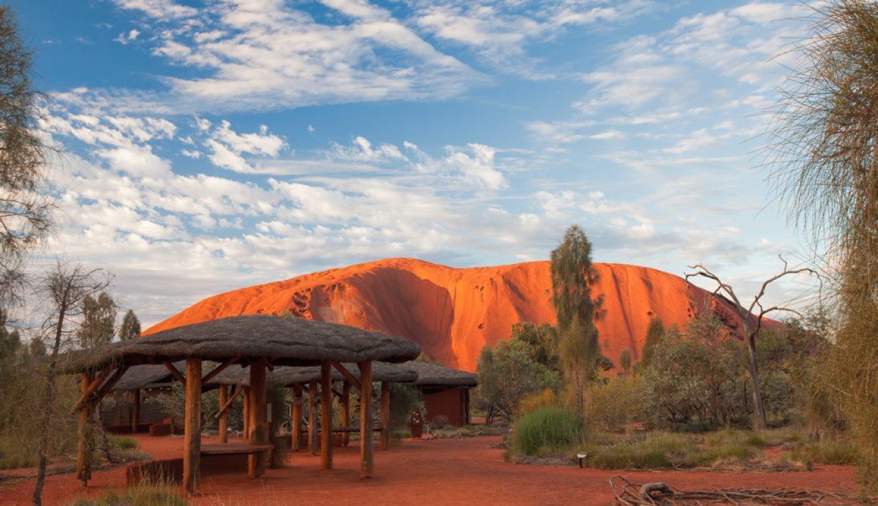 attraction-uluru-kata-tjuta-cultural-centre.jpg