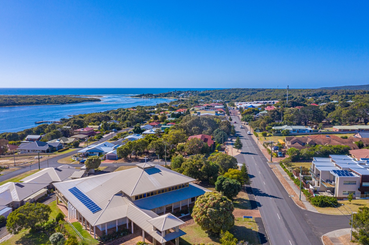48 Hours in Port Augusta - Dollar