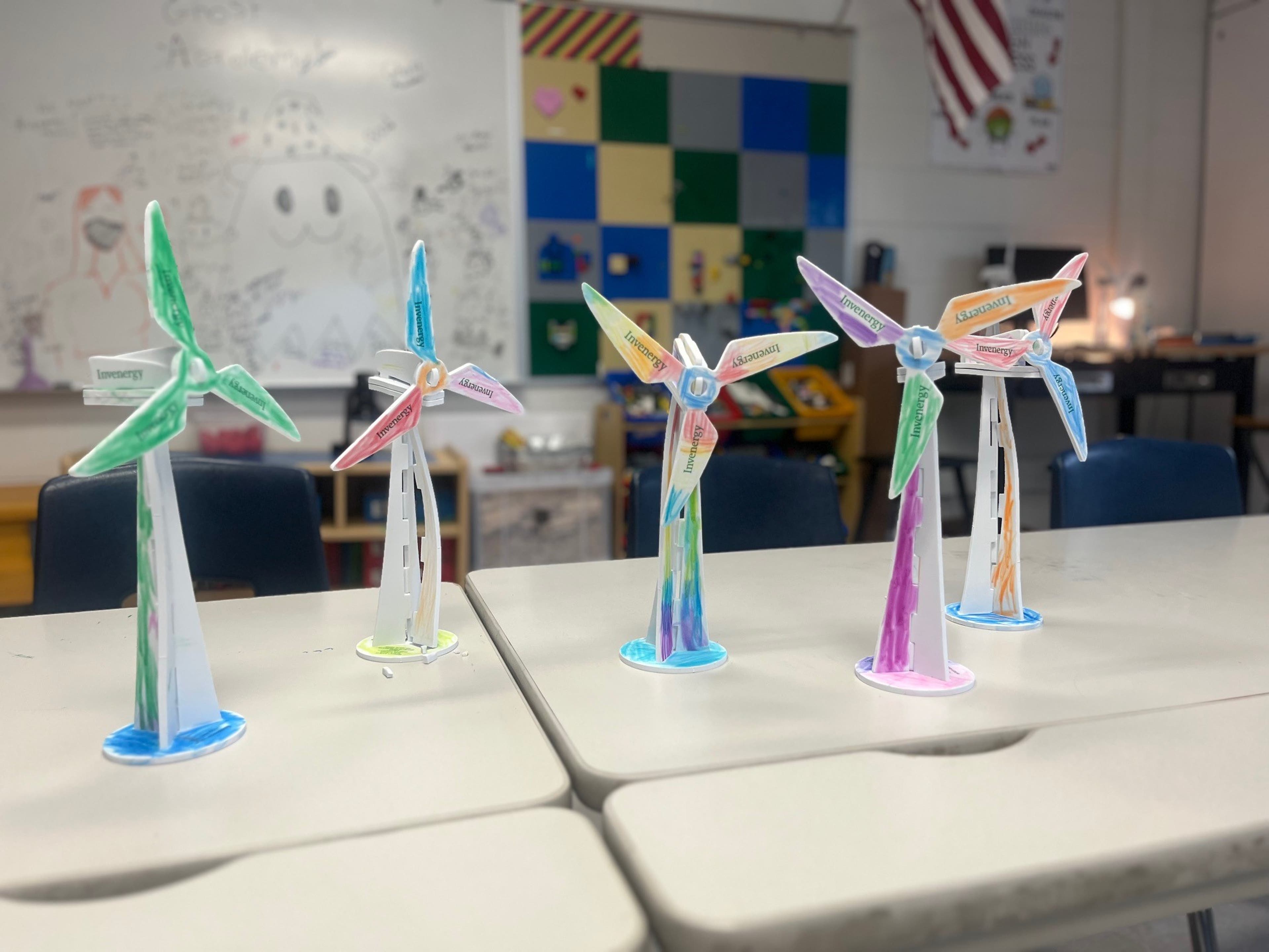 Wingstem Solar team volunteers with Howard-Ellis ISD STEM Classroom