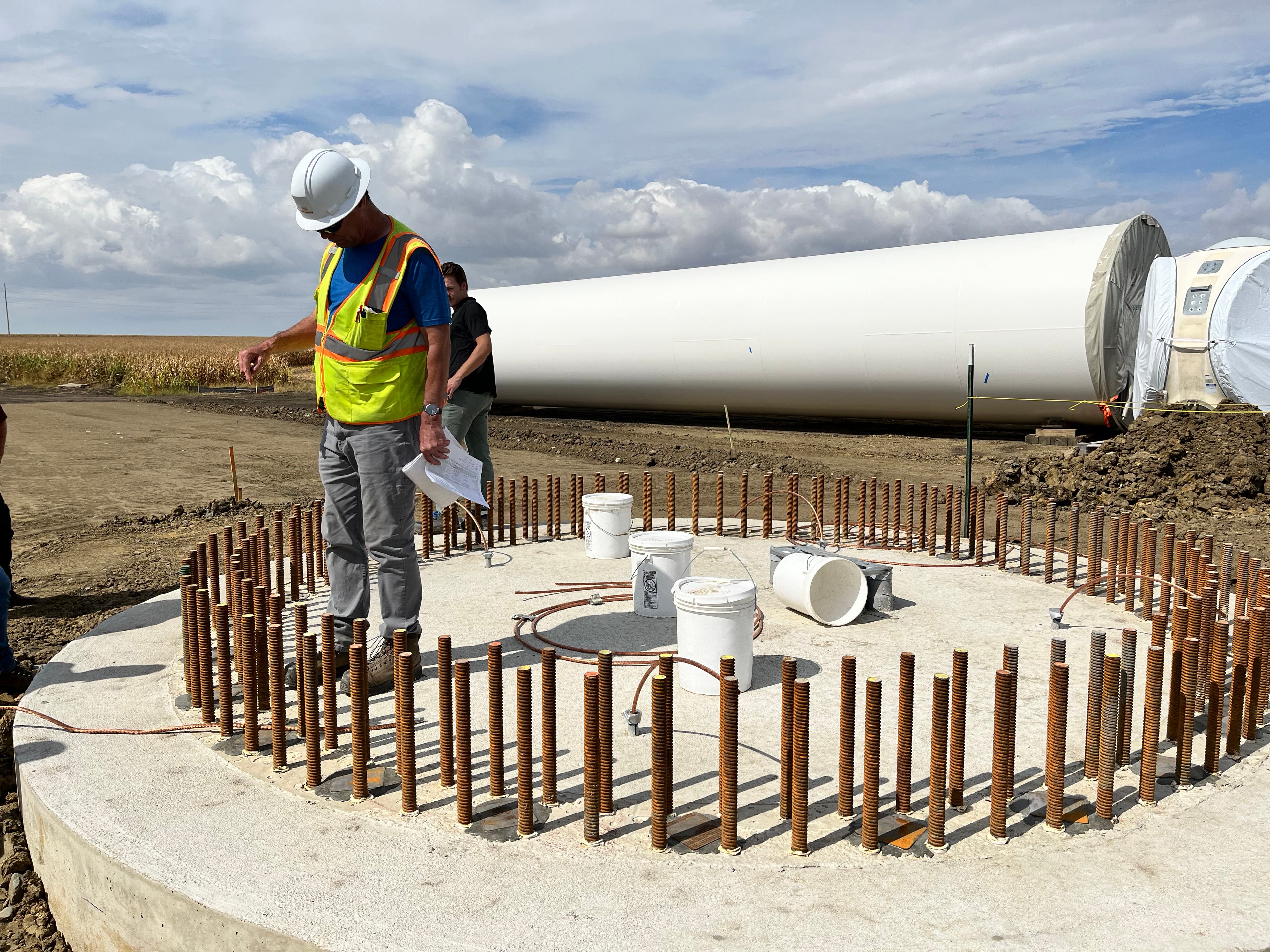 Invenergy's 15th Iowa wind project reaches operations in Chickasaw County