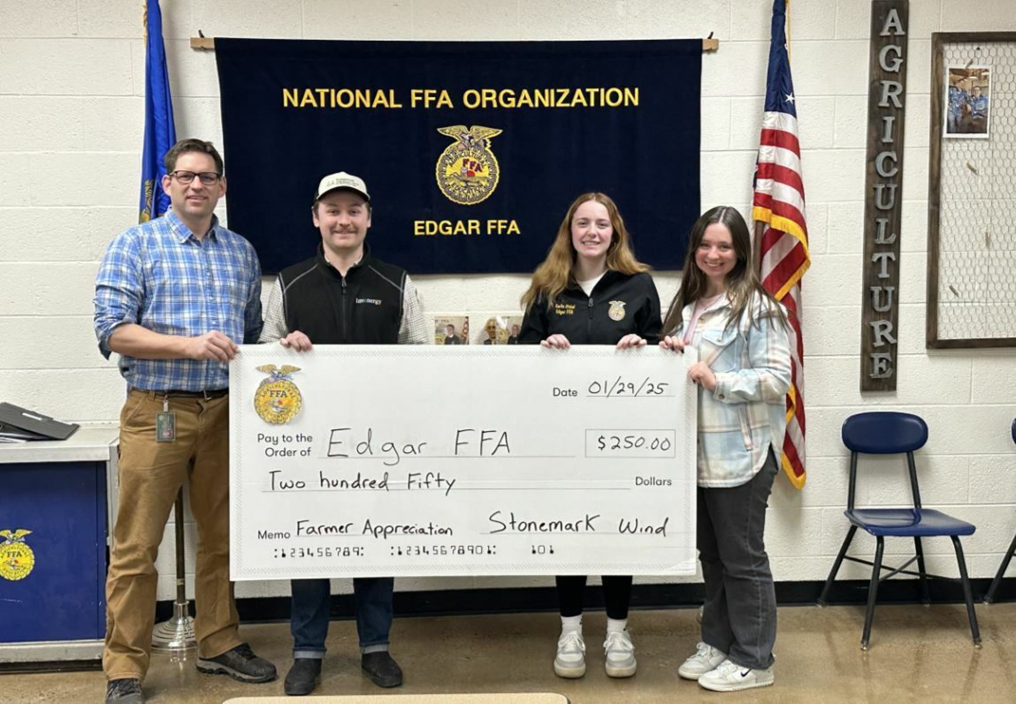 Stonemark Wind team sponsors Edgar FFA