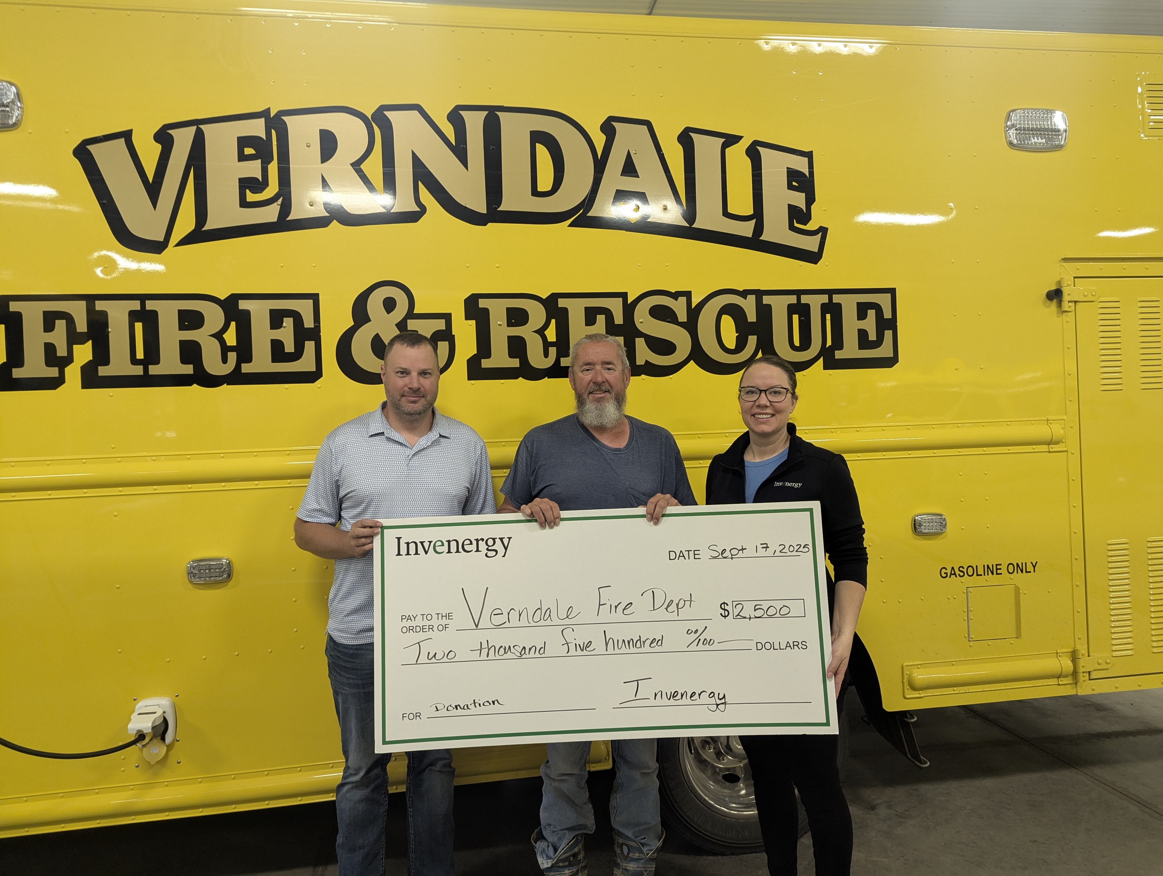 Bent Paddle Solar donates to the Verndale Fire & Rescue Department