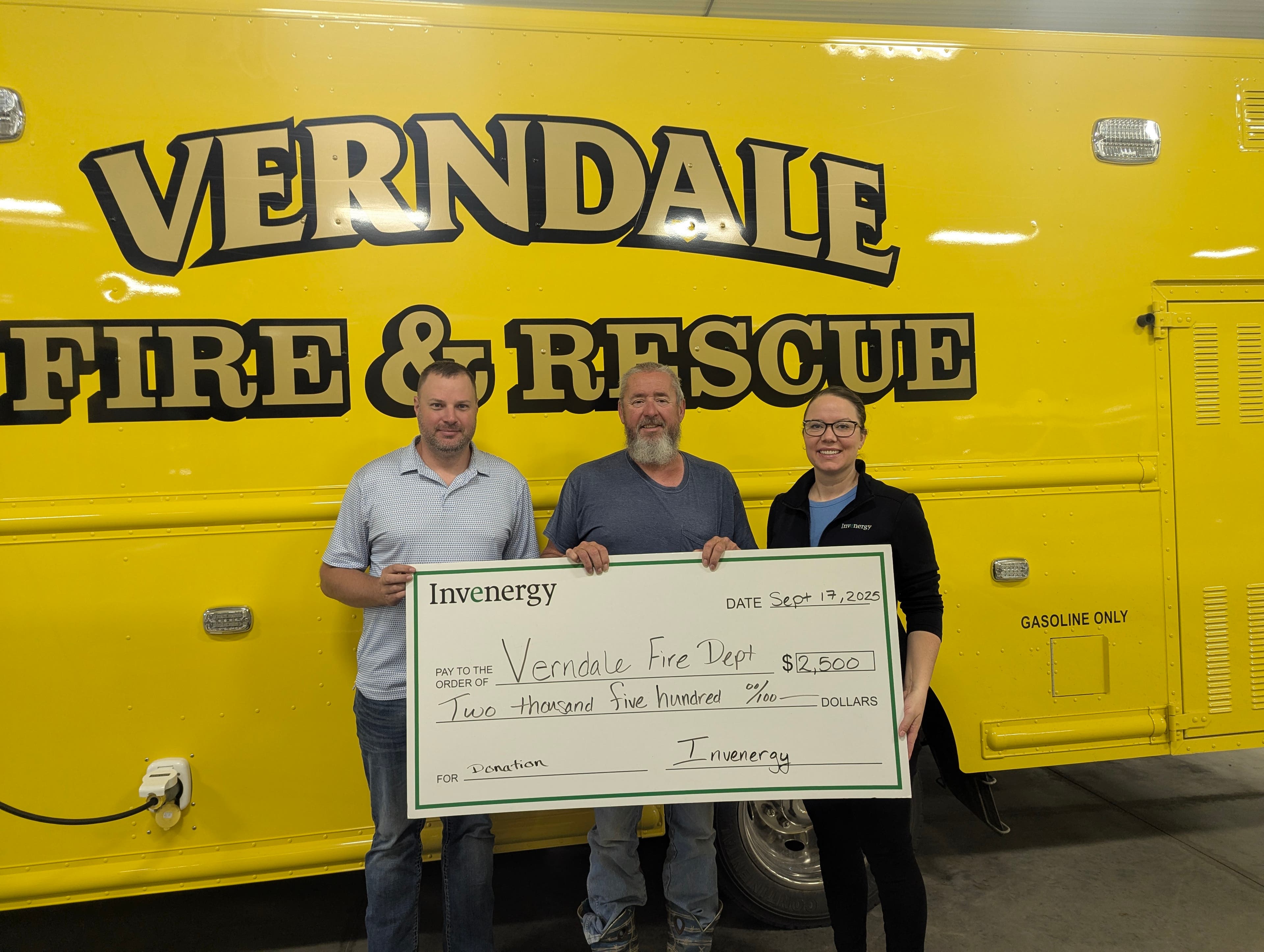 Bent Paddle Solar donates to the Verndale Fire & Rescue Department