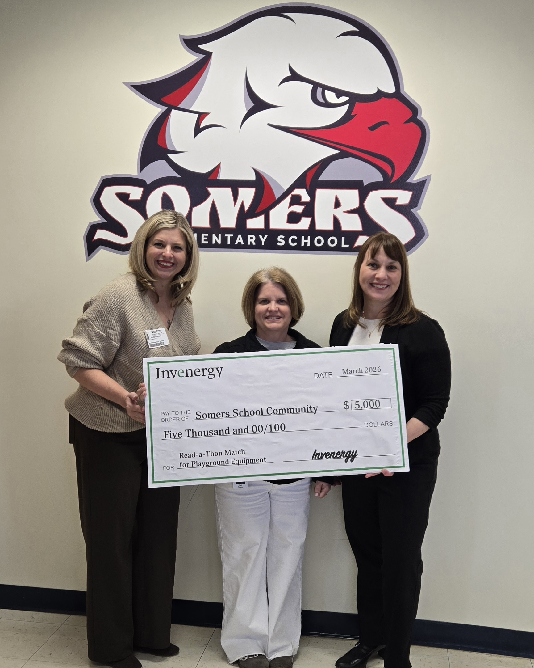 Red Oak Ridge donates $5,000 for Somers Elementary playground