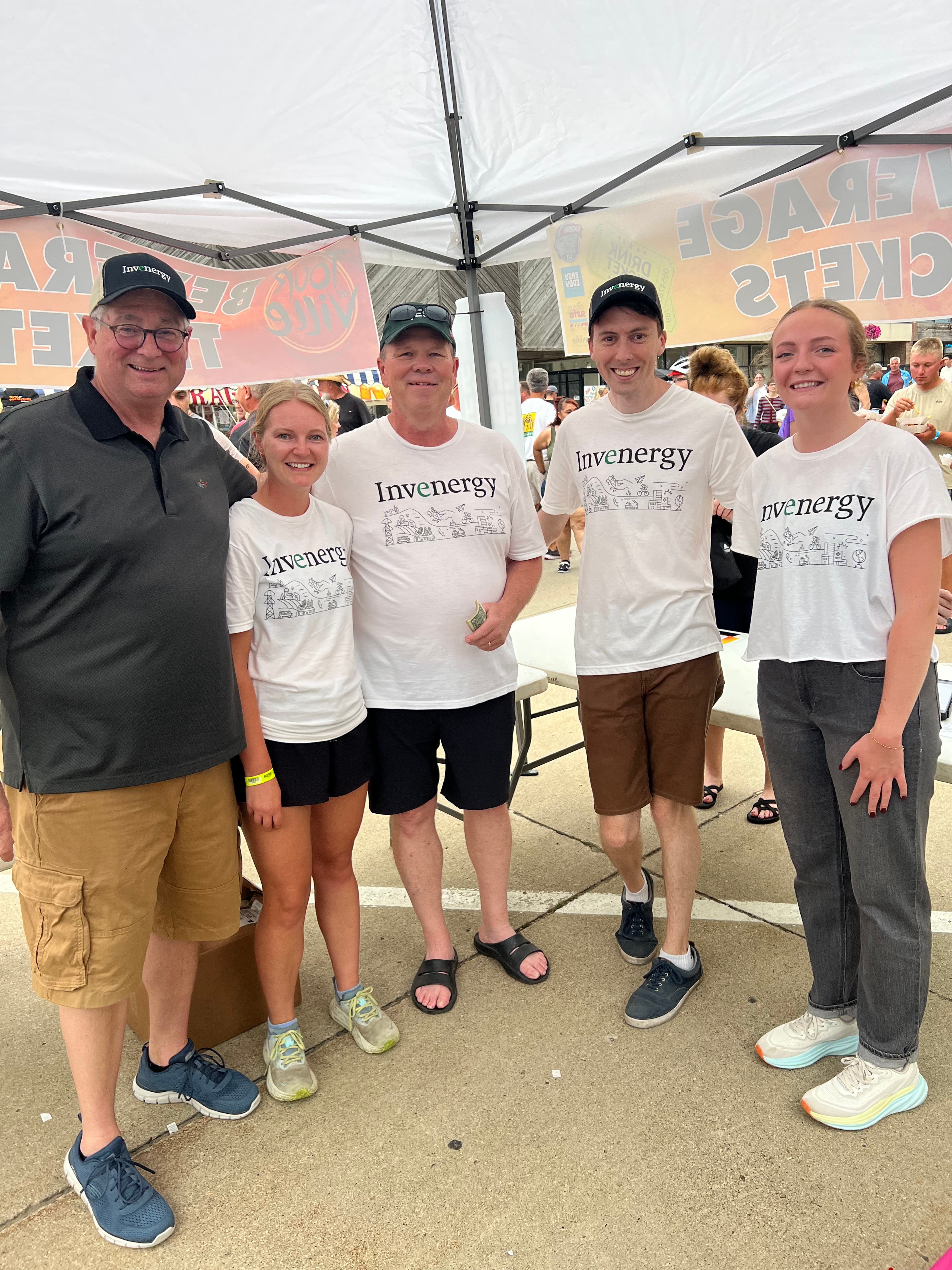 Red Rock Wind volunteers with Milford and Estherville RAGBRAI