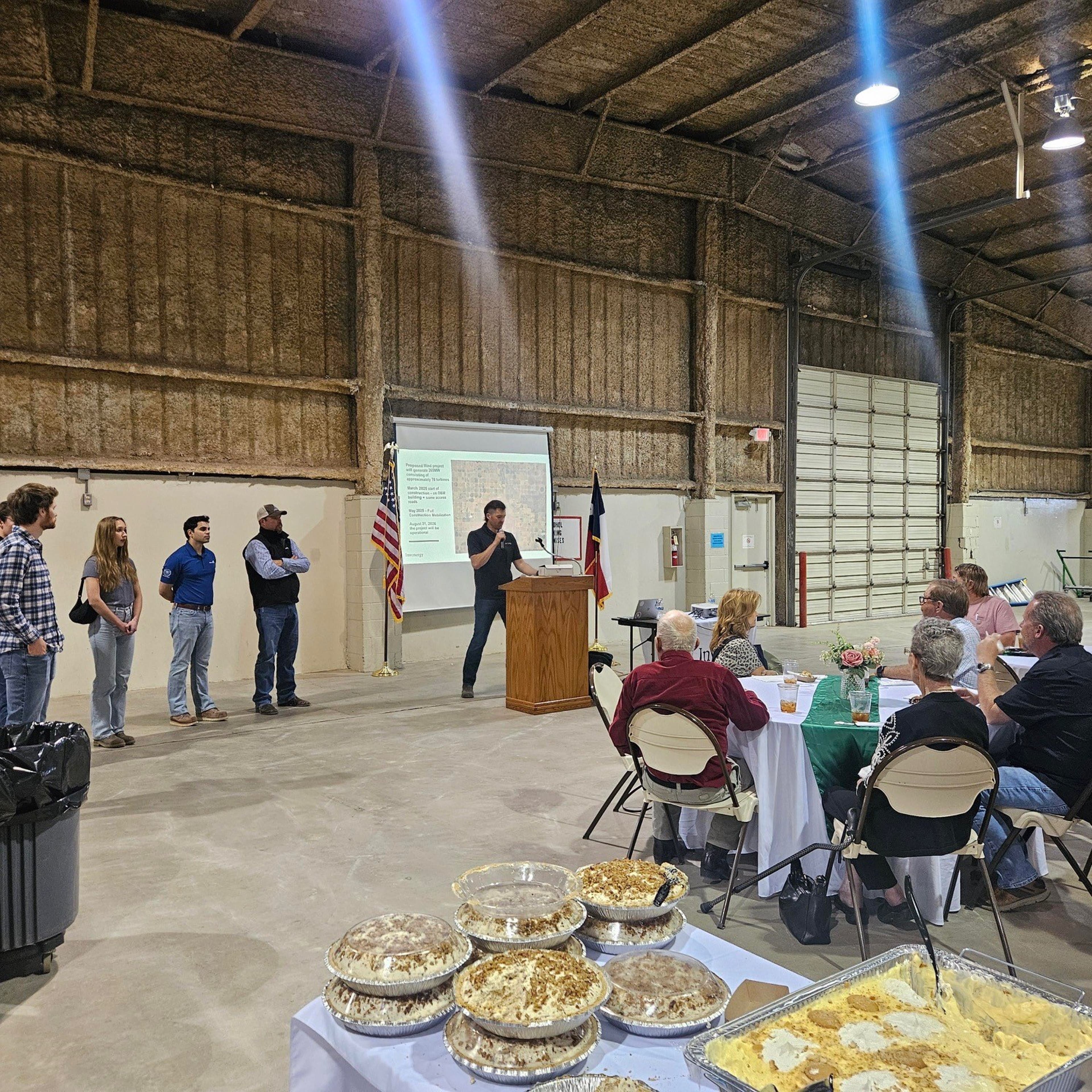 Lazbuddie Wind hosts landowner and community dinner