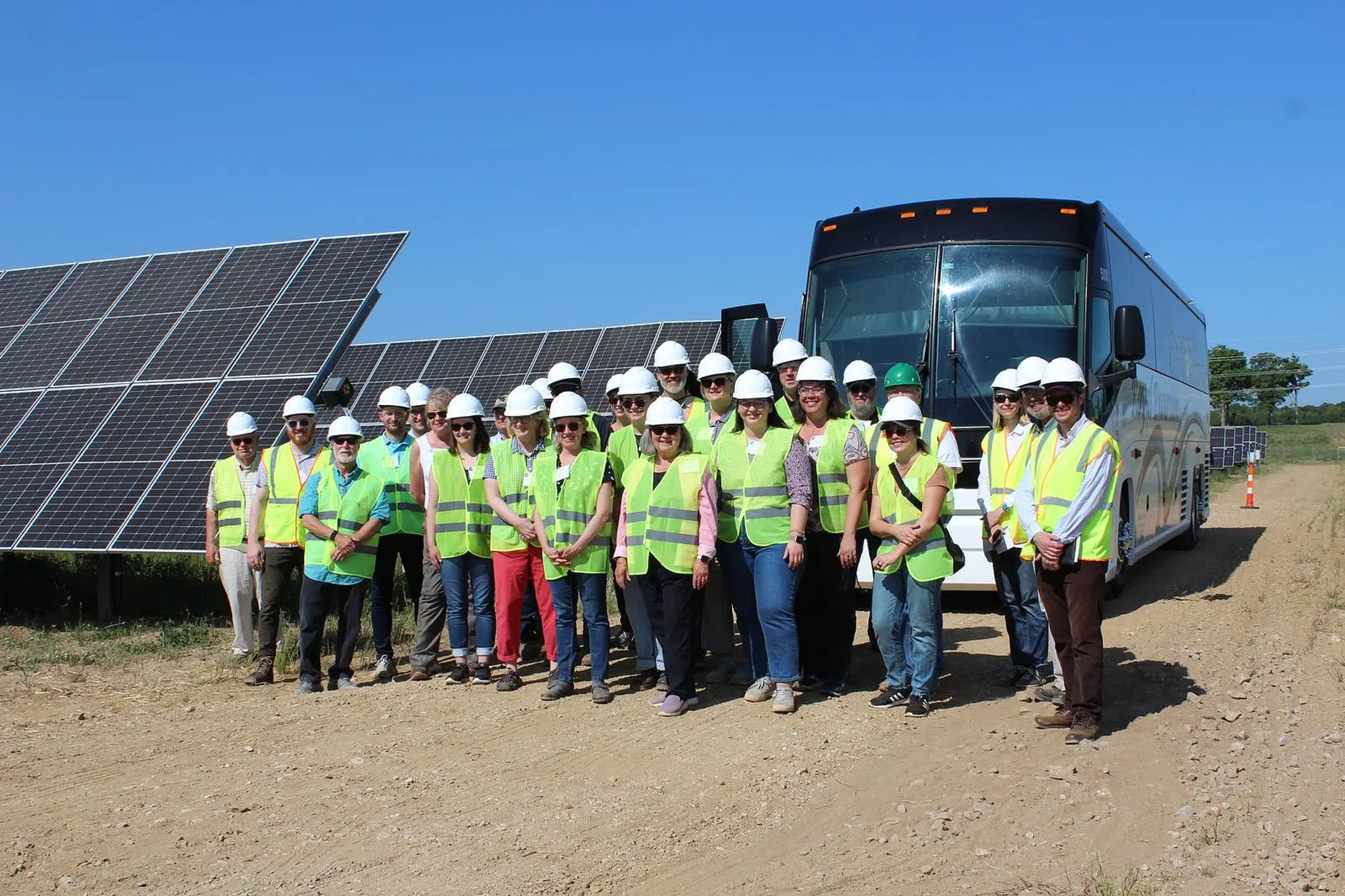 Invenergy welcomes Michigan community leaders to Calhoun Solar