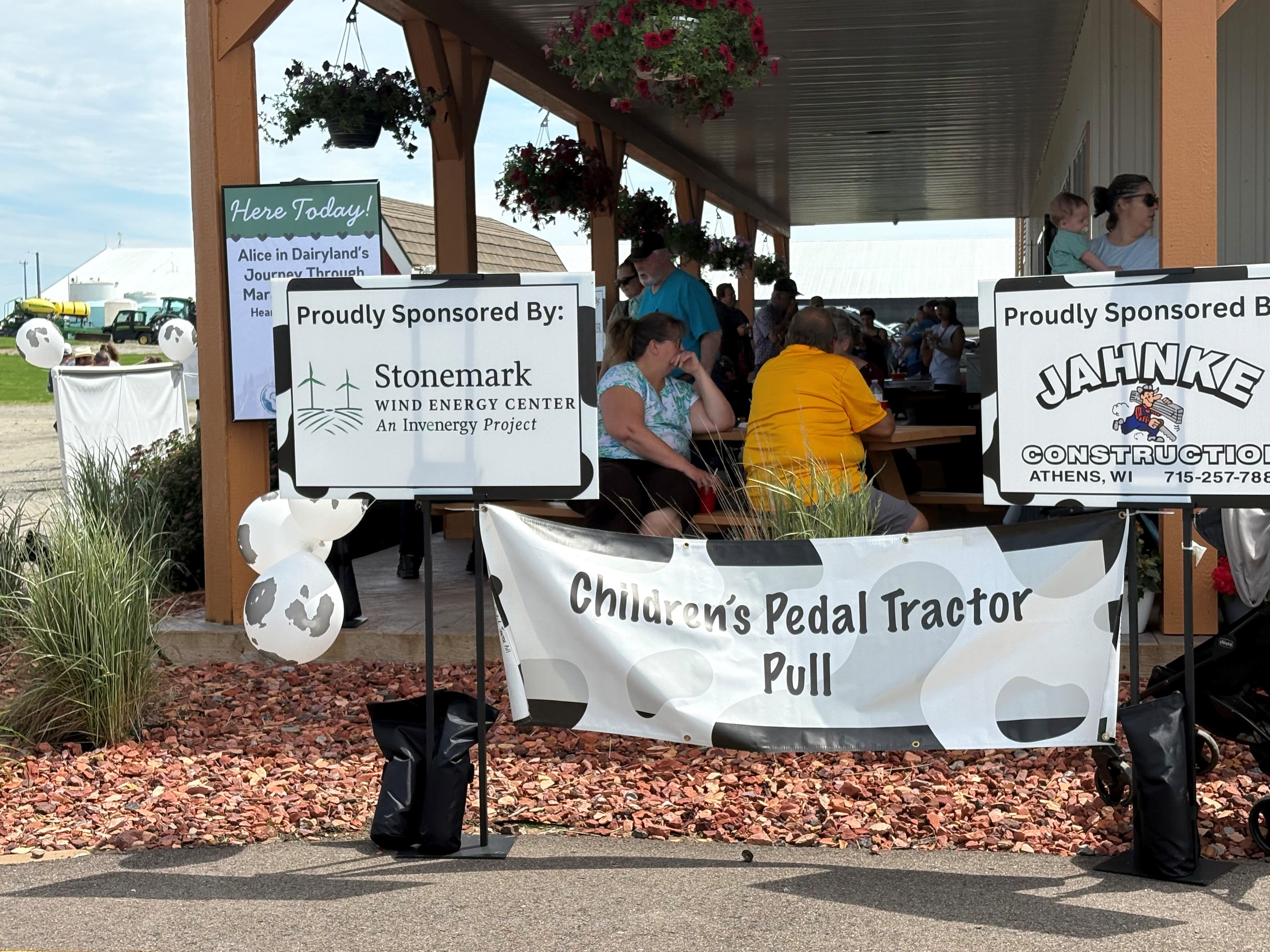 Stonemark Wind sponsors Marathon County Dairy Breakfast