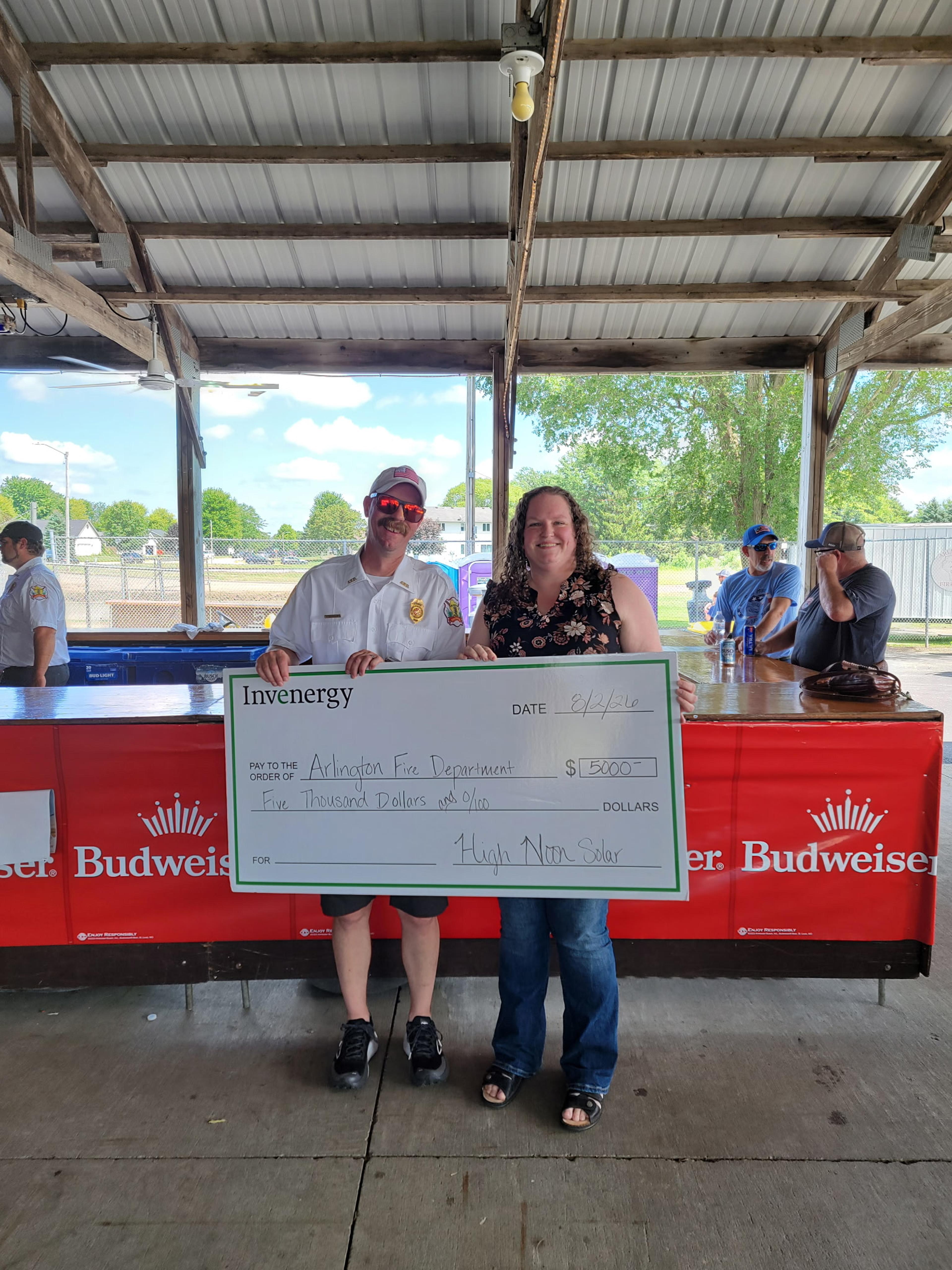 High Noon Solar supports Arlington Fire Department