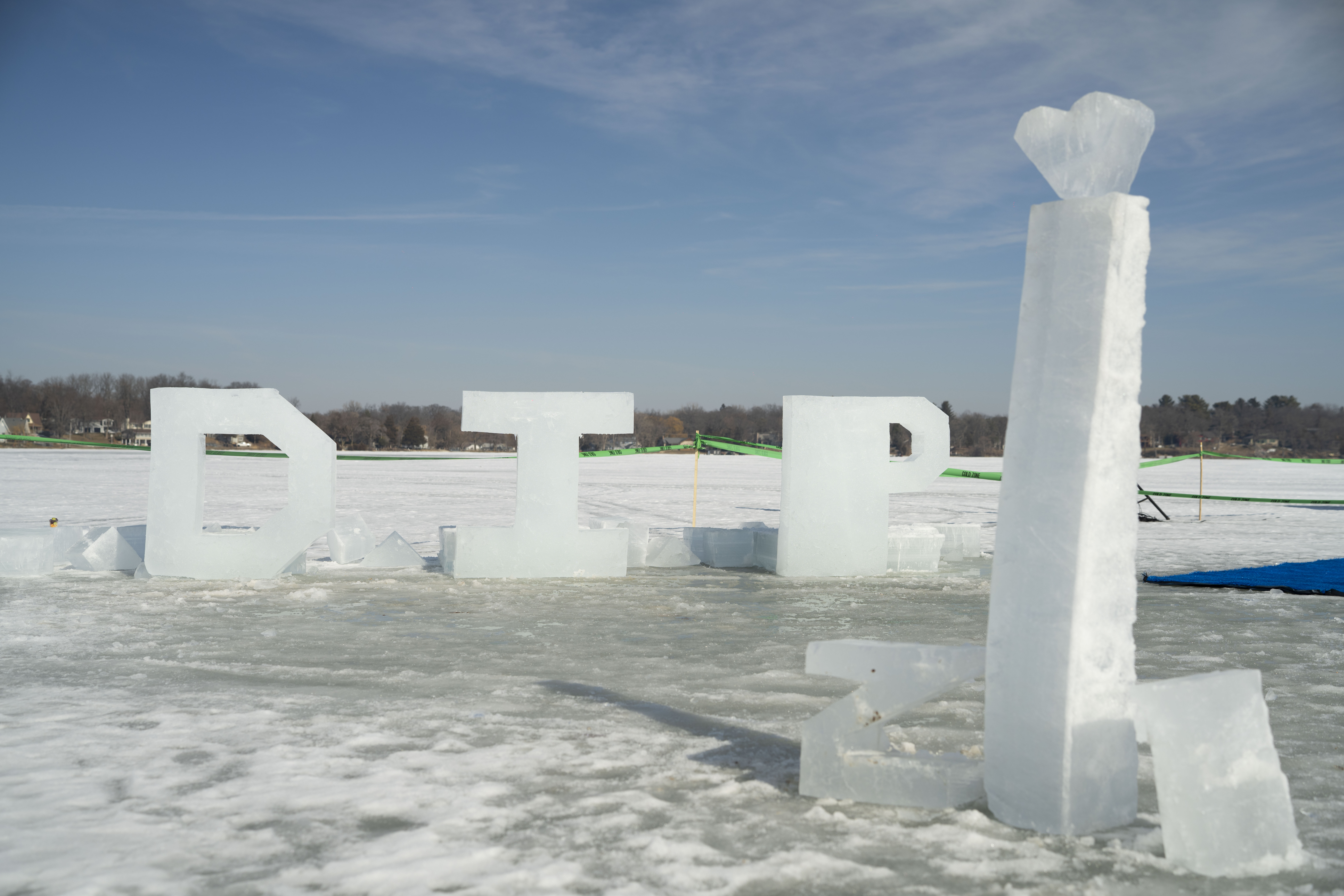 Koshkonong Solar sponsors Dip for Dozer