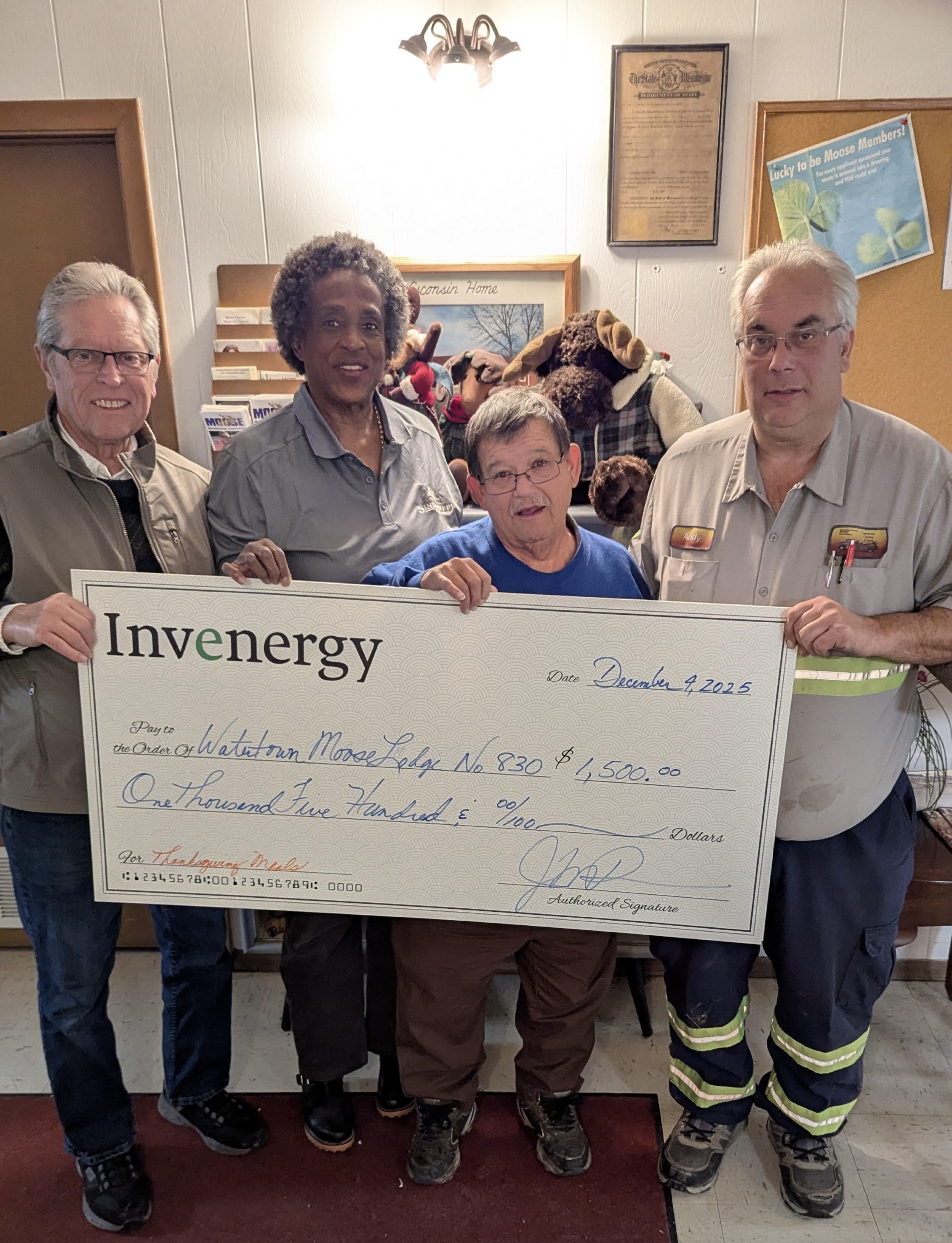 Sinnissippi Solar continues Thanksgiving tradition with Watertown Moose Lodge